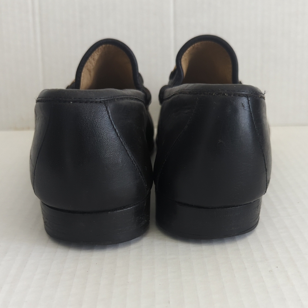 Gucci Black Leather Loafers with Gold Detail - Picture 9 of 13